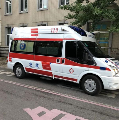 德安选择我们的救护车出租,开启安心转院之旅